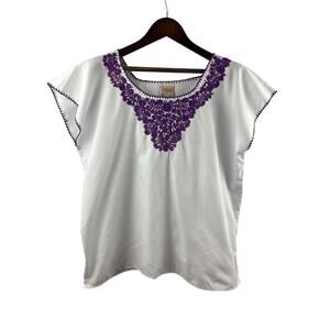 Women’s El Interior Large White Short Sleeve Blouse w/ Purple Embroidery